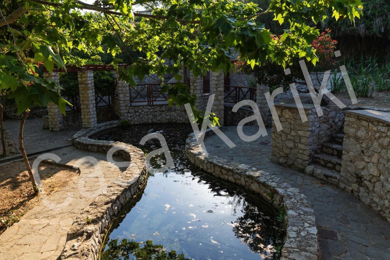 Casa Kariki - Traditional House In Psinthos Villa Exterior foto