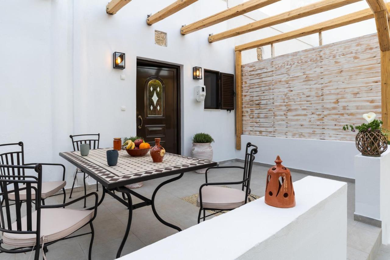 Casa Kariki - Traditional House In Psinthos Villa Exterior foto